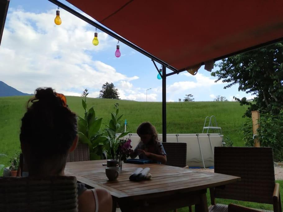 Upcycling Appartement Fischl - Nachhaltig Und Kreativ Wohnen Fuer Gross Und Klein Jenbach Exteriör bild